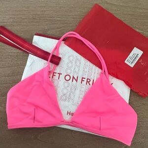 Left on Friday- Reef Swimsuit Top in Zinc- NWT